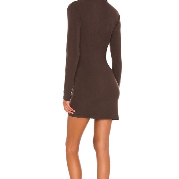 Monrow X Revolve Long Sleeve V Dress in Cocoa - Picture 3 of 5